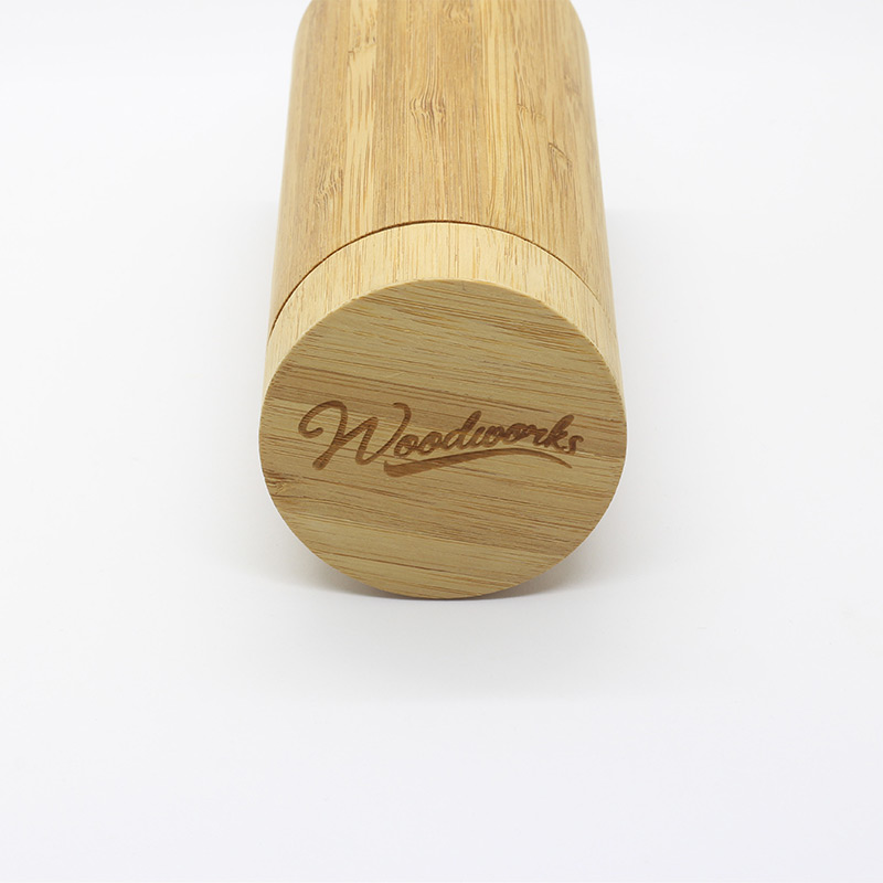 Complimentary Woodstock Bamboo Case